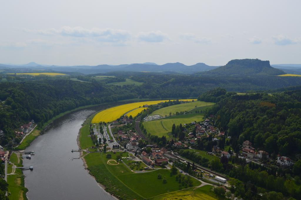 Haus Elbgluck Hotel Pirna Esterno foto